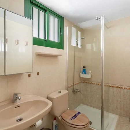 Yumbo Centro Apartman *