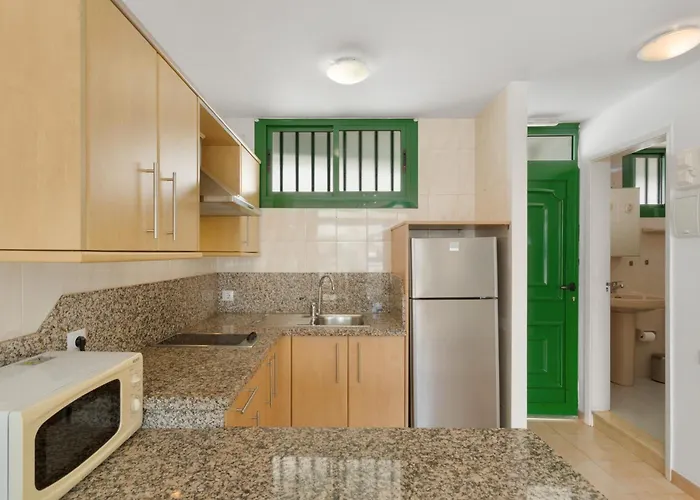 Yumbo Centro Apartment